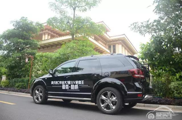  轱辘试驾|不到30万就能买美国进口7座SUV？二胎、旅行专用 