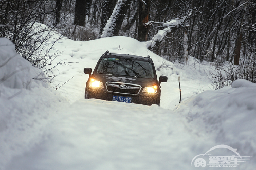 驭雪 从容 ——斯巴鲁举办冬季安全试驾会