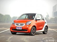  售15.60-17.60万 smart fortwo新车上市 