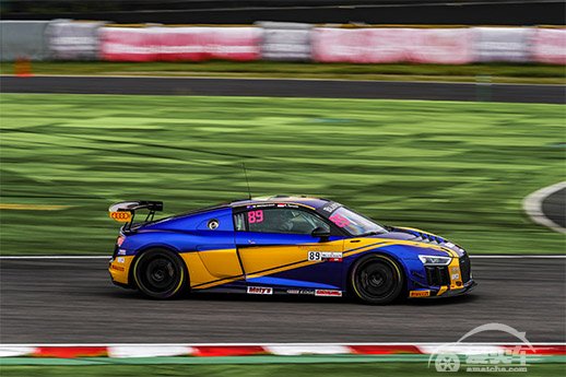 奥迪R8 LMS GT4赛车连续登上宝珀GT世界挑战赛亚洲杯领奖台