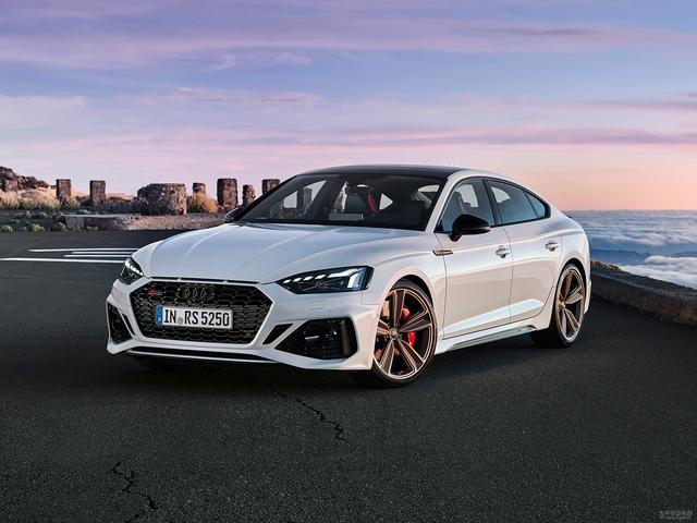 全新奥迪RS5 Sportback上市 售84.68万