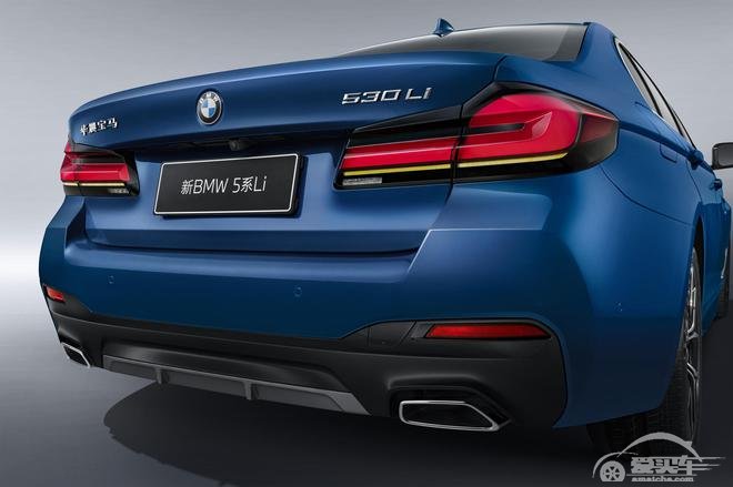 2020北京车展：新BMW 5系售价42.69-60.39万元