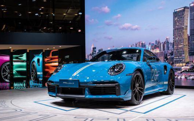  惊艳！全新保时捷911 Turbo S、全新718 Spyder亮相上海车展 