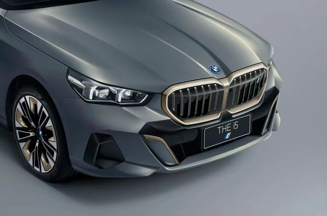 上市丨最不像5系的全新BMW 5系，成就豪华智能新标杆