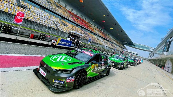 玩转“改装星球”，MG6 XPOWER TCR亮相GT Show